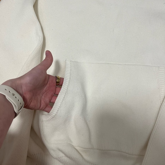 Alo women's white hoodie - Picture 4 of 4